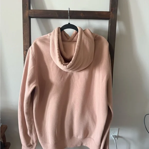 Bluenotes Men's Pink Hoodie Sweater - Picture 2 of 2